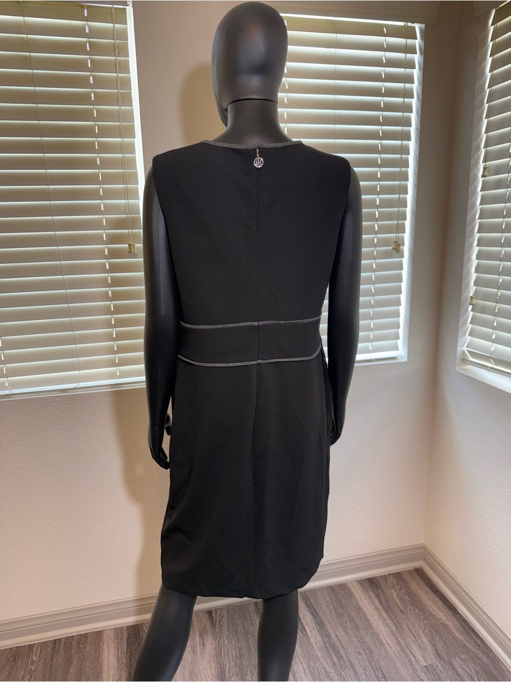Tommy Hilfiger Black Sleeveless Layered Trim Mini Dress - Picture 2 of 4